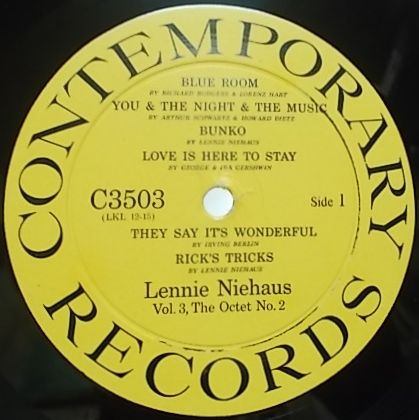 ビッグ・ビート・レコードではブルーノート等の正統派のアナログ盤から